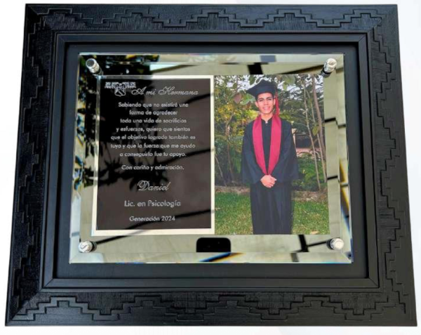 DIPLOMA Y FOTO INDIVIDUAL ESPEJO 2