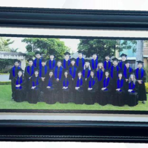 MARMOL NEGRO CON BLANCO